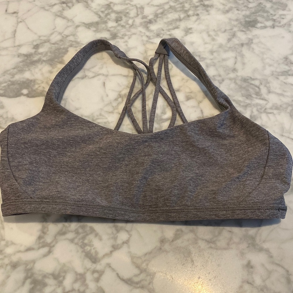 Lululemon sports bra